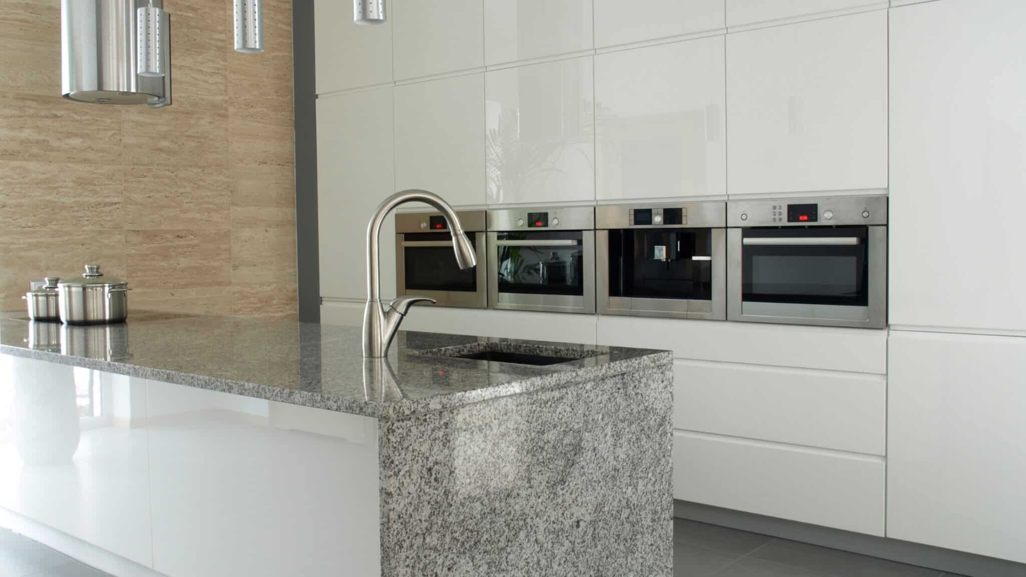 Pros And Cons Of Silestone Countertops Versus Quartz In Dallas